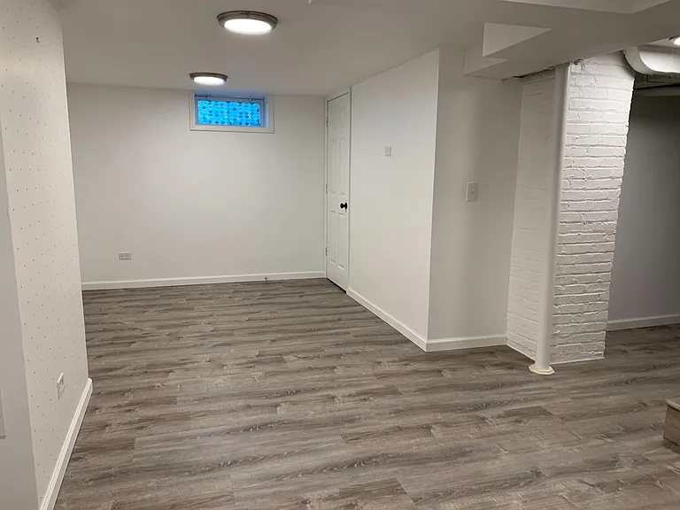 Open area, great for play, work, and entertaining.