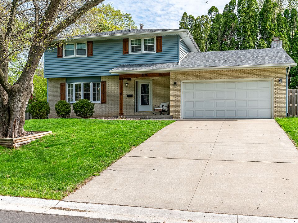 1st image of 2376 Kingsway Dr