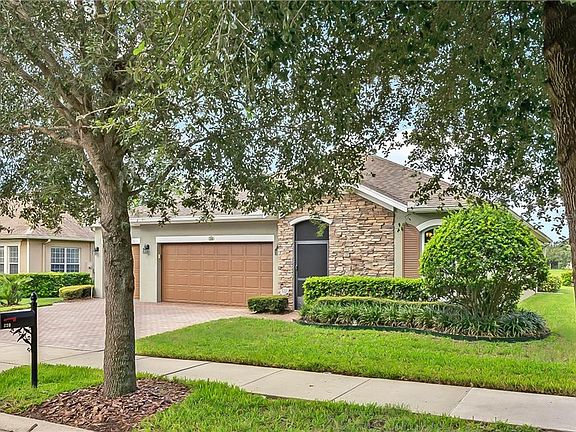 3rd image of 220 Crepe Myrtle Dr