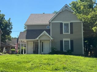 611 Maine St, Lawrence, KS 66044