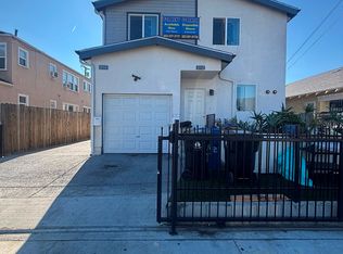 294 E 49th St, Los Angeles, CA 90011