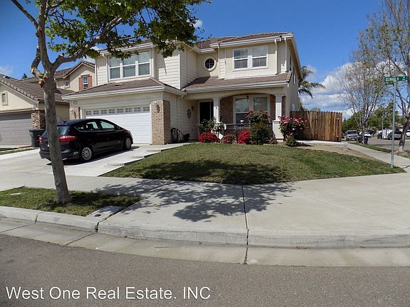 2nd image of 297 Glenhaven Dr