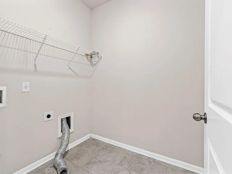 2247 Pink Hawthorn Dr — Photo 36