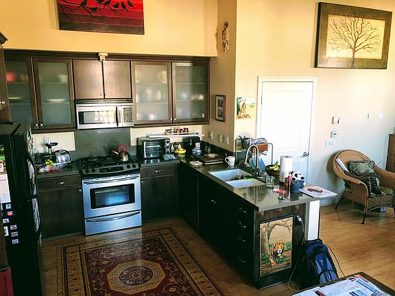 Kitchen area