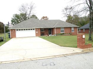 516 Aletha Dr, Greenwood, AR 72936