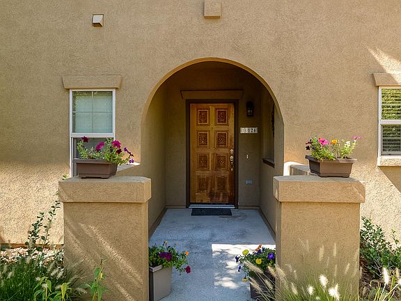 3rd image of 10124 E 29th Dr