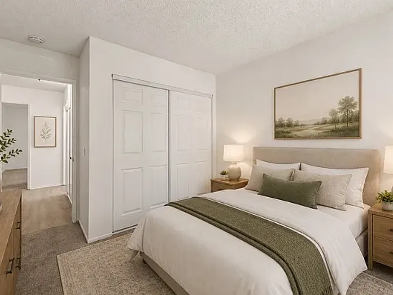 5252 Bishop St #8 — Photo 10
