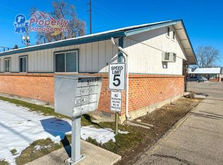 64 S 2nd St #5, Eagle, ID 83616