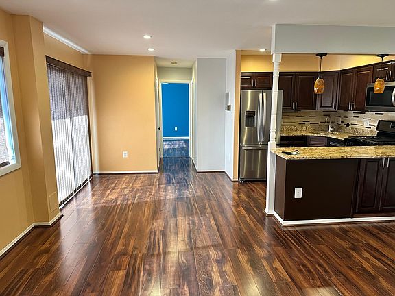 3rd image of 1504 S George Mason Dr APT 20