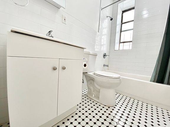5th image of 645 W 160th St #2F