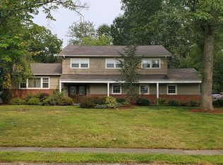 8 Tristam Pl, Pine Brook, NJ