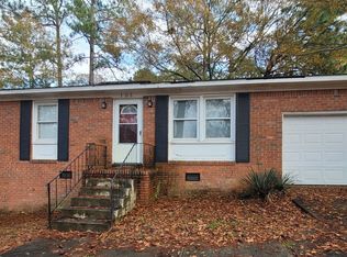 105 Moone Cross Dr, Columbia, SC 29209