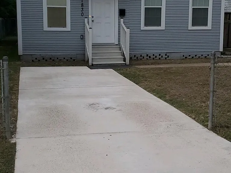 Front of House 2