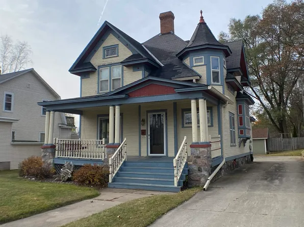 511 S Franklin St, Shawano, WI 54166