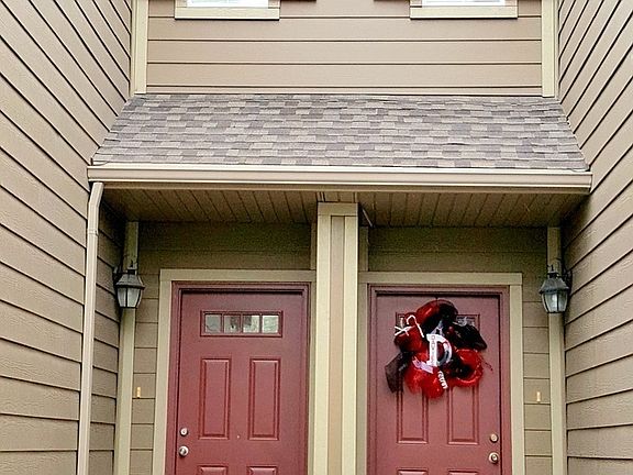 2nd image of 4943 W Mimosa St