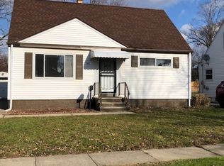 141 Best St, Bedford, OH 44146