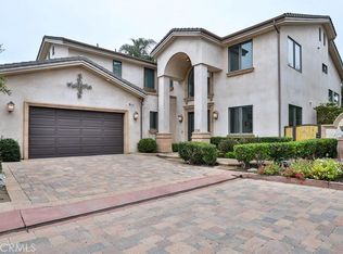 258 Santa Isabel Ave, Costa Mesa, CA 92627