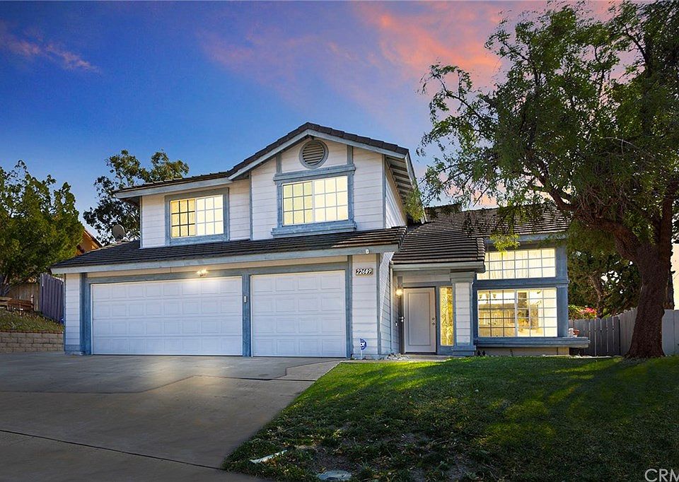 2nd image of 22609 Climbing Rose Dr