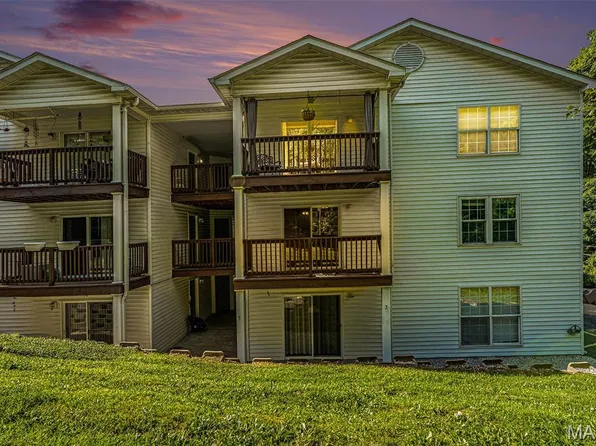10 Eagle Rock Cv Unit 302, Valley Park, MO 63088