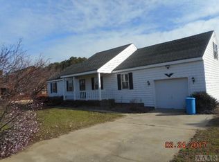 106 Wade Ave, Knotts Island, NC 27950