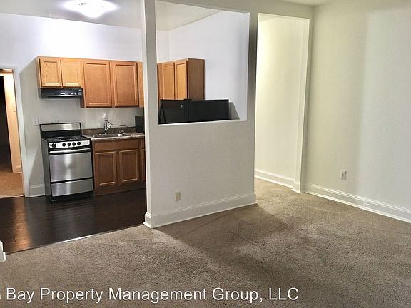 4th image of 1812 Saint Paul St APT 301