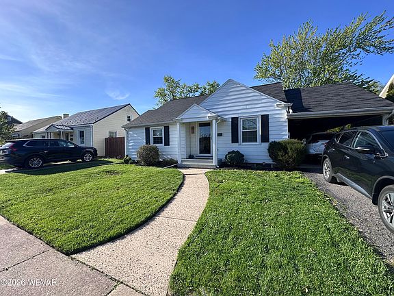 2nd image of 651 Woodland Ave
