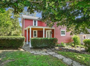 907 Sharpshill Rd, Pittsburgh, PA 15215