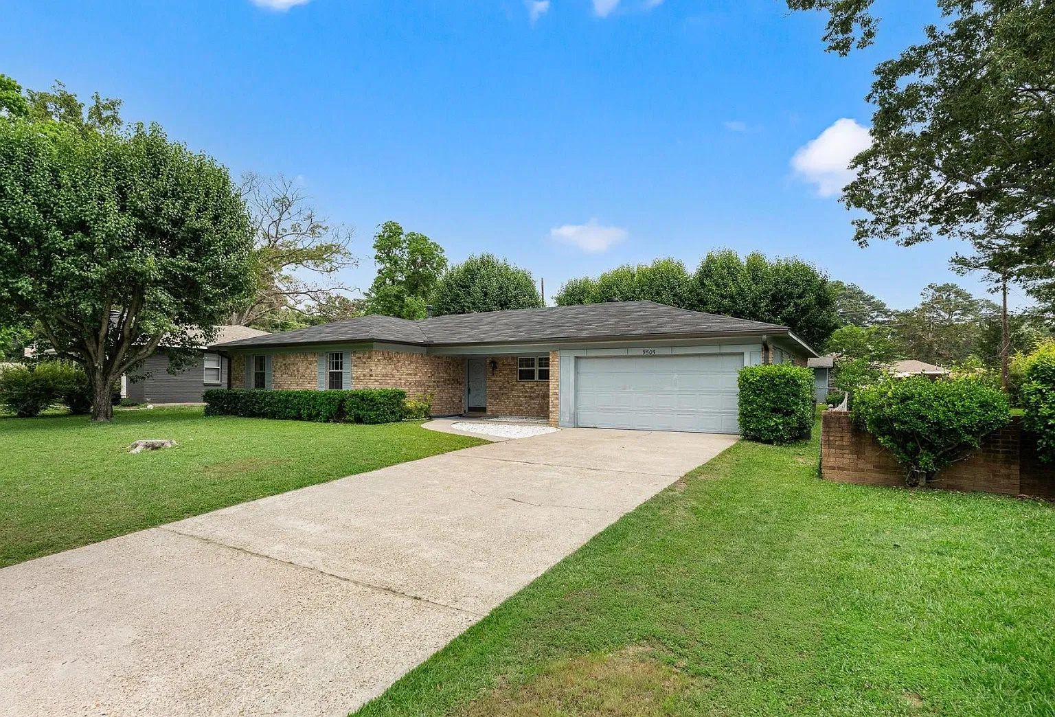3 bed, 1710 sqft, $1,650 — Photo 1