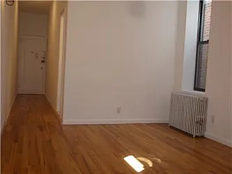 Rented by Metropolis Real Estate of Manhattan