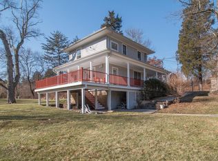 908 Cherry Valley Rd, Princeton, NJ 08540