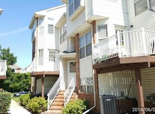 740 Harbortown Blvd, Perth Amboy, NJ 08861