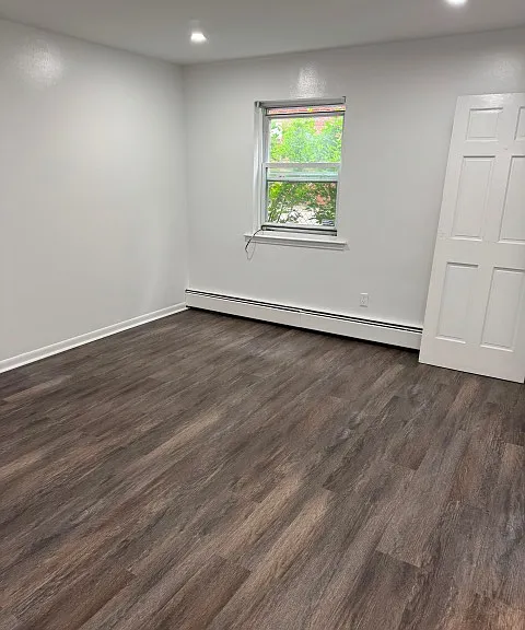 8 Wilbur St — Photo 1