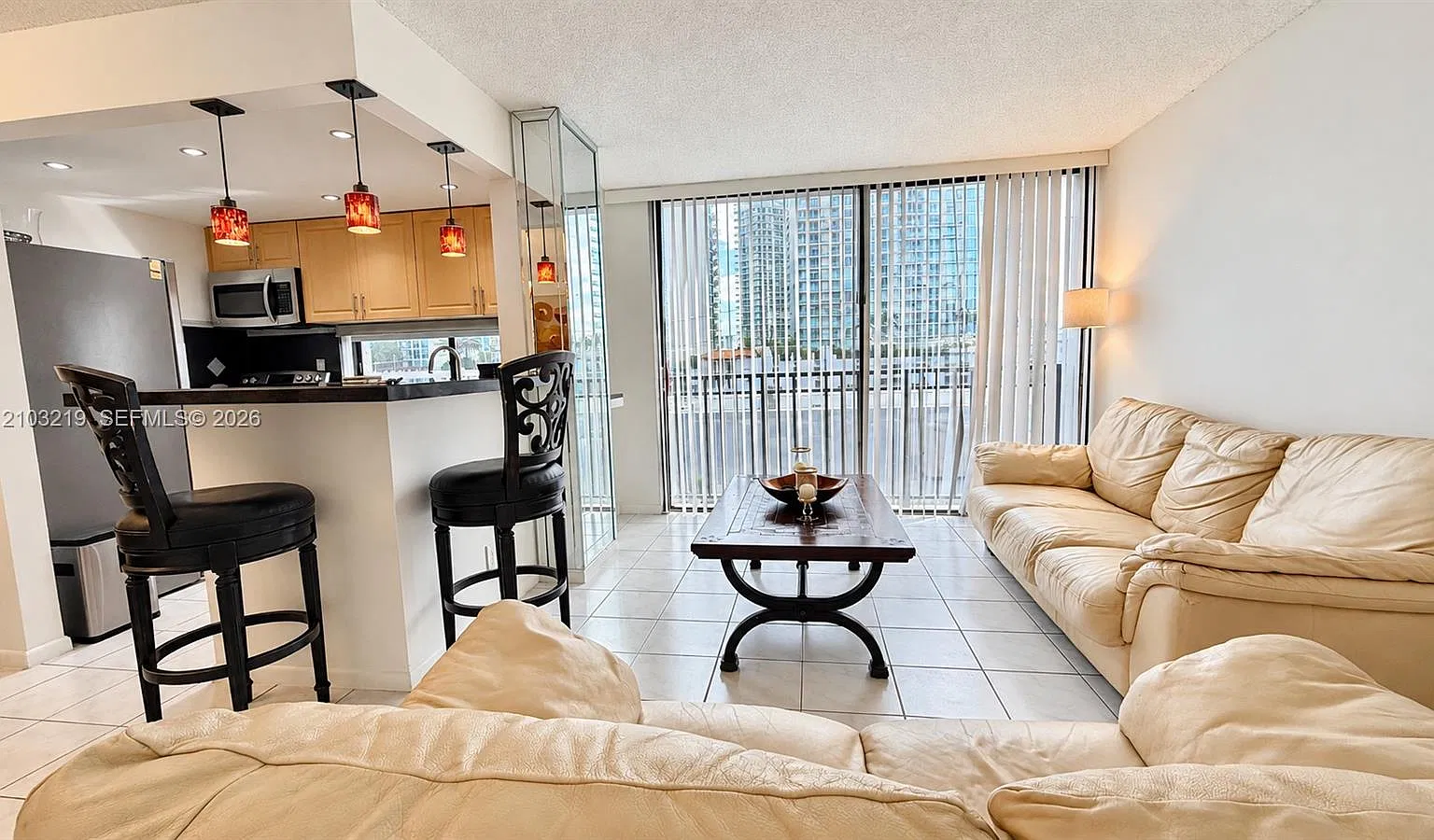 Plaza Of Americas Condo P — Photo 3