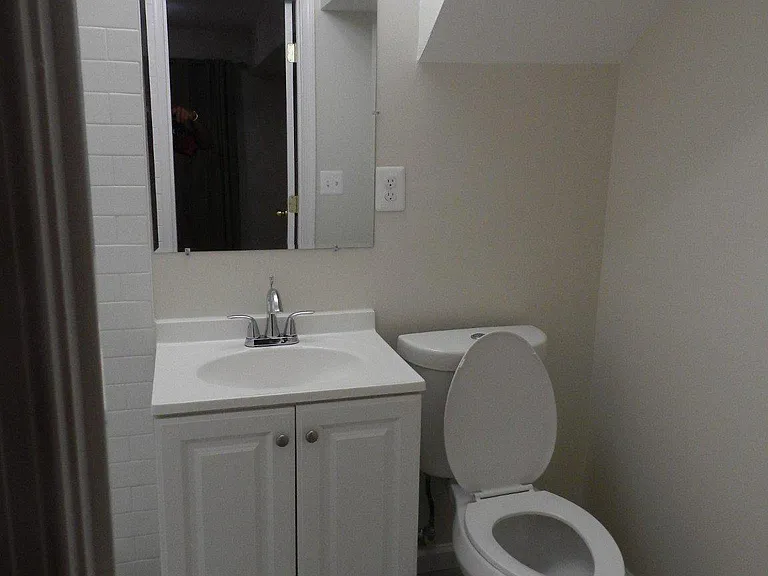 5956 Westchester Park Dr — Photo 20