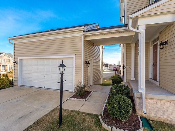 2nd image of 8818 Screech Owl Ct