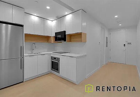 2nd image of 280 Meeker Ave #418