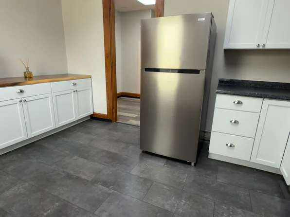 325 E Main St #2, Greenfield, IN 46140