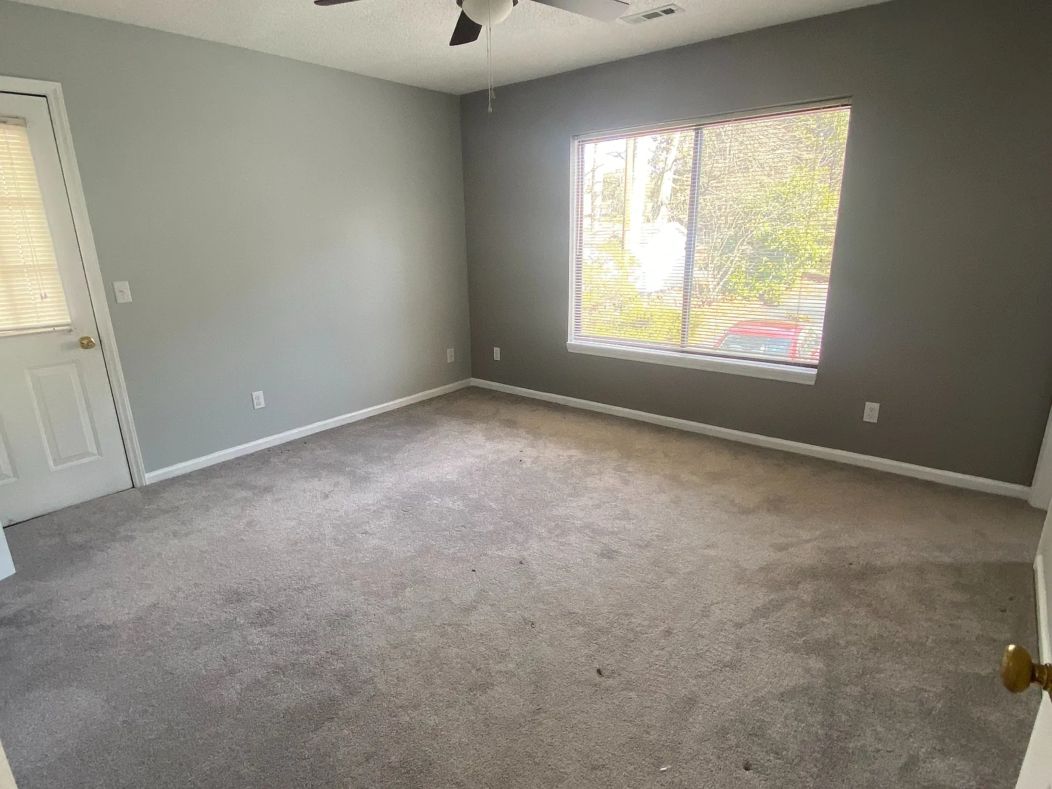 2 bed, 770 sqft, $1,250 — Photo 3