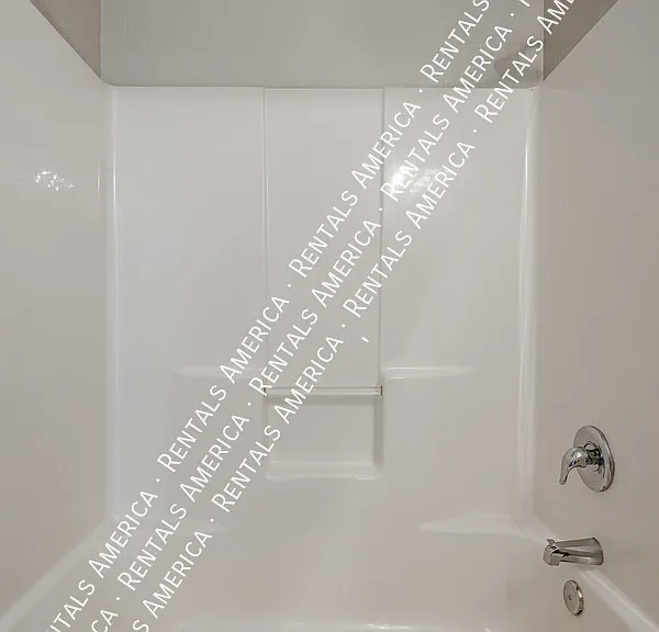 1155 E Winchester Pl — Photo 8