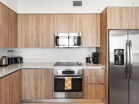4th image of 3900 Biscayne Blvd #S-400