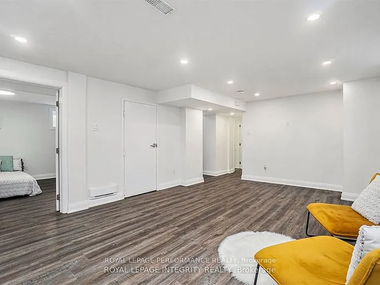 26 B Majestic Dr — Photo 5