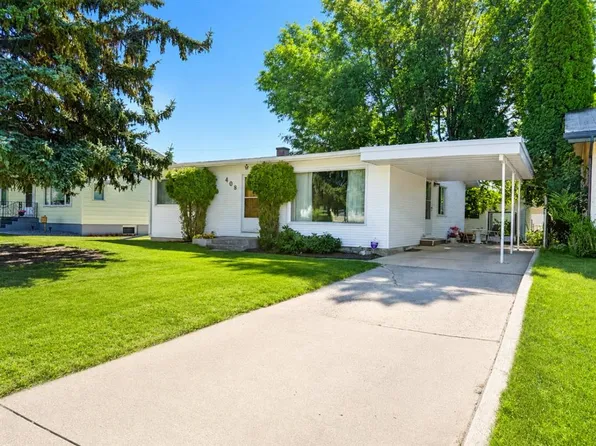 408 W 8th St E, Drumheller, AB T0J 0Y5
