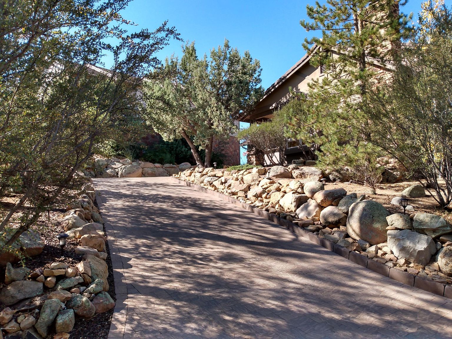 524 Lodge Trail Cir