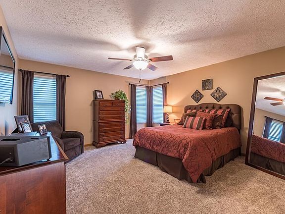 5th image of 802 Palo Verde Ct