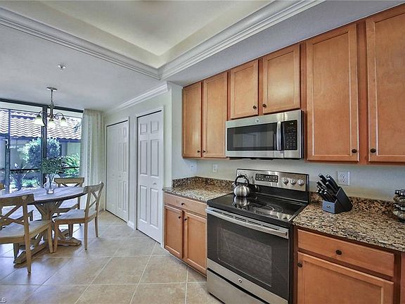 5th image of 9533 Avellino Way Unit 2915
