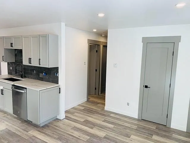 1606 Cooper Ave — Photo 3