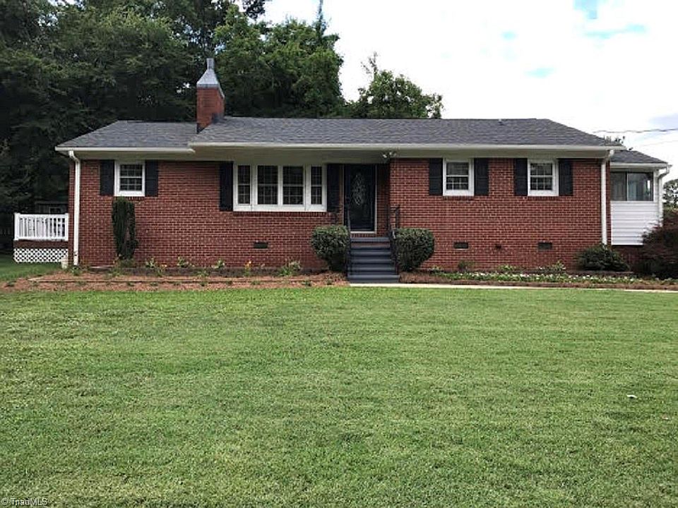 1st image of 106 Circle Dr