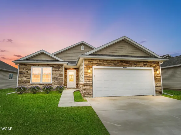 4259 Blue Spruce Ln, Lima, OH 45806