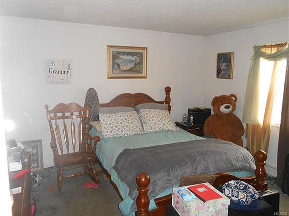 4th image of 4 Sunnyside Ave