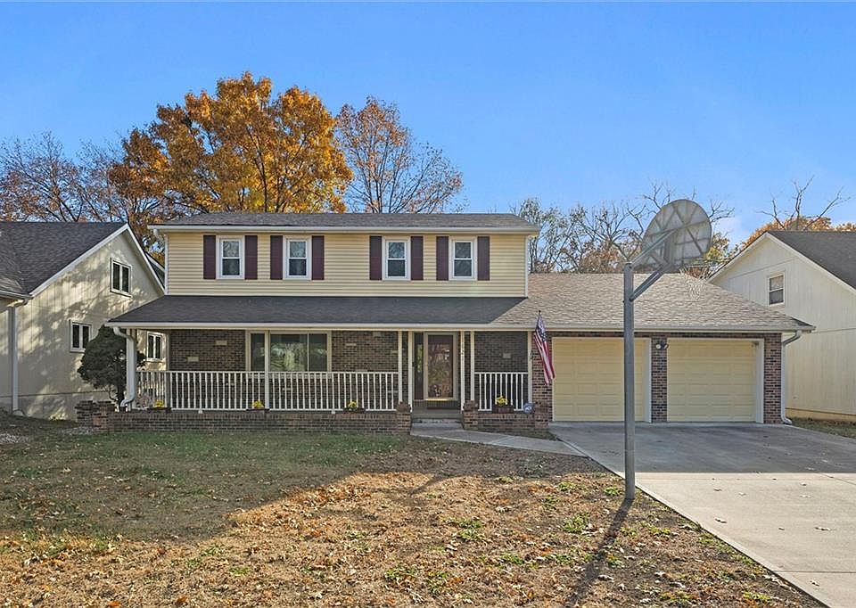 1st image of 1621 Vilas St